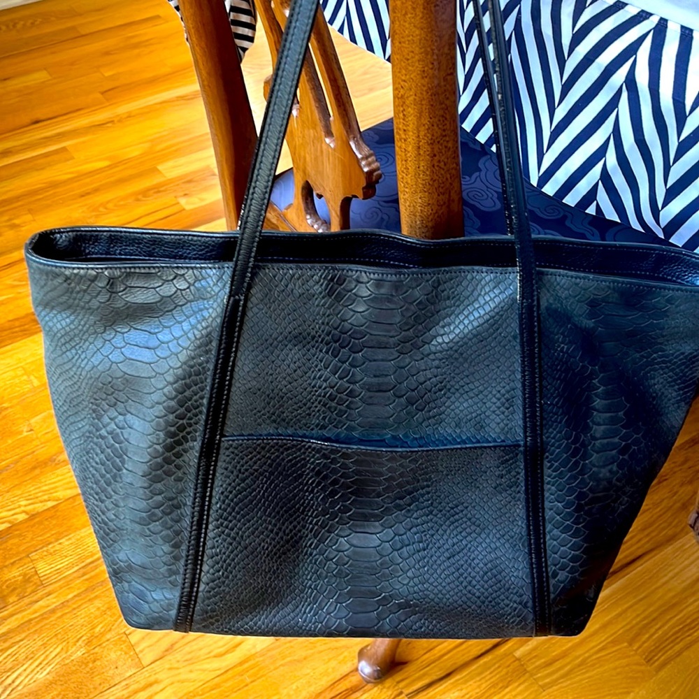 GiGi New York Tote Bag